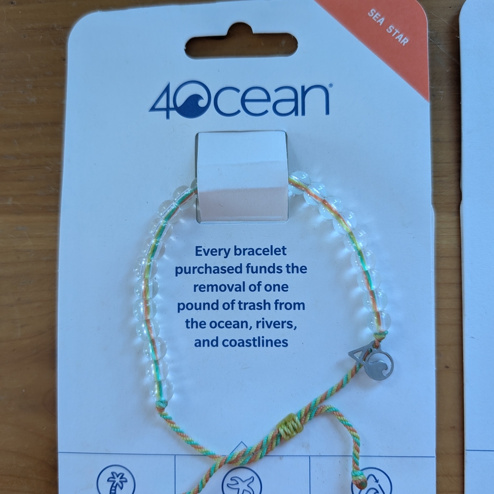 NWT Pair Of 4ocean Beaded Bracelets - Picture 3 of 6